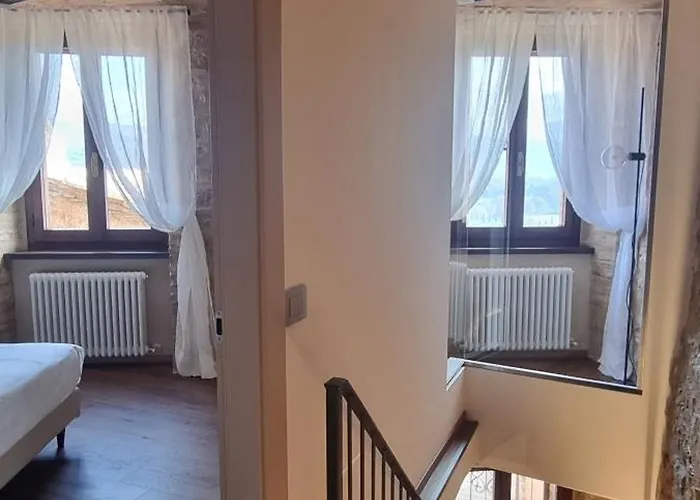 Charme In Спелло